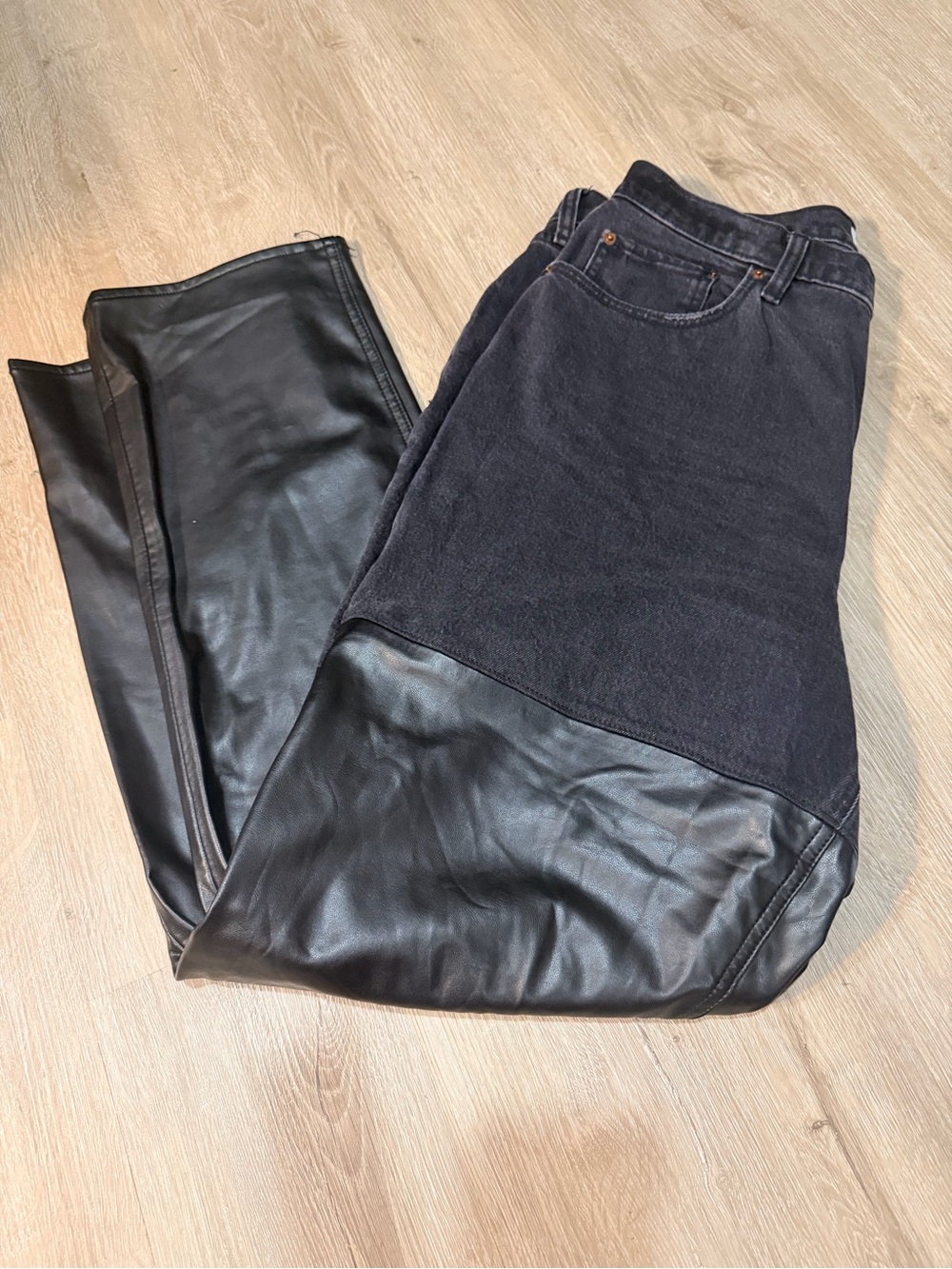 Abercrombie Curve Love Faux Leather Straight Jeans 14L Black 90s High Rise - Picture 6 of 6